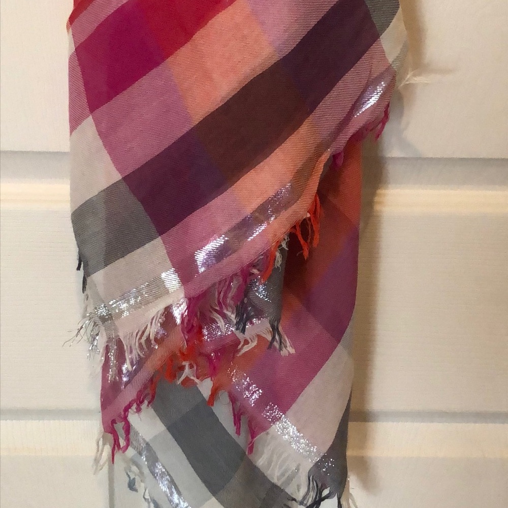 Plaid scarf